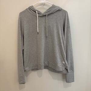 Vuori Halo Essential Hoodie Heather Grey